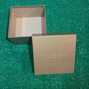 Gucci box